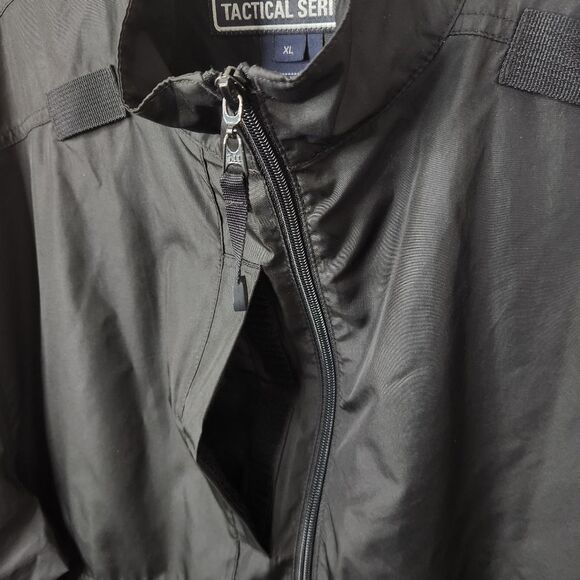 5.11 Tactical Series Long Sleeve Full Zip Mock Neck Windbreaker Jacket XL - Picture 6 of 7